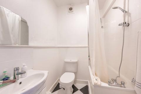 Studio for sale, Broadwalk Court, Notting Hill, London, W8