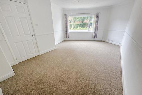 2 bedroom apartment to rent, Station Road, Wimborne