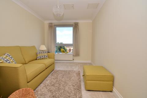 2 bedroom apartment for sale, Dovercourt, Essex