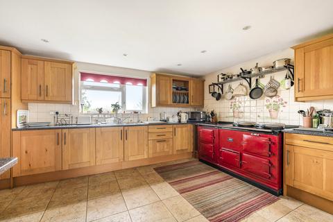 4 bedroom detached house for sale, Hattingley Road, Medstead, Alton, Hampshire, GU34