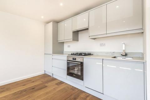 Flat 2, 31 Framlingham Crescent, London, SE9 4AB