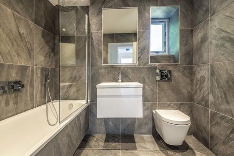 Flat 2, 31 Framlingham Crescent, London, SE9 4AB