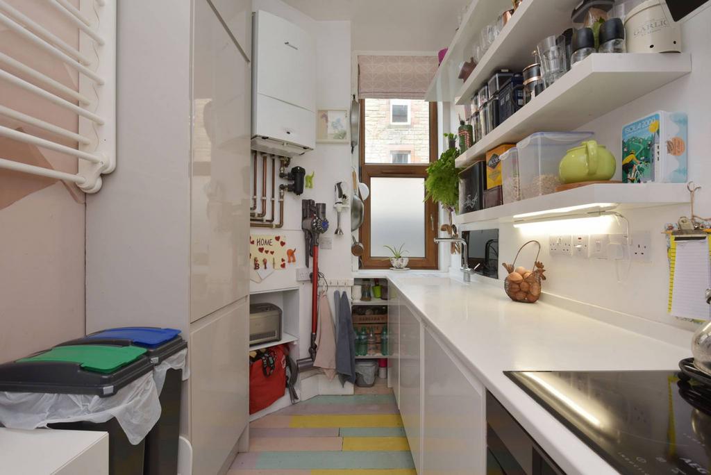 MFL6235672 487.jpg