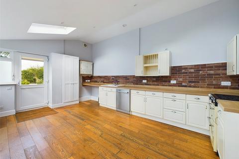 41 Avenue Terrace, Stonehouse, GL10 3RE
