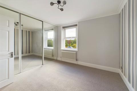41 Avenue Terrace, Stonehouse, GL10 3RE