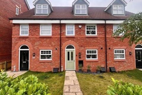 3 bedroom townhouse for sale, Walker Road, Northwich