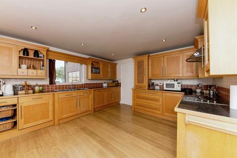 106 Brigg Road, Caistor, Market Rasen, LN7 6RX