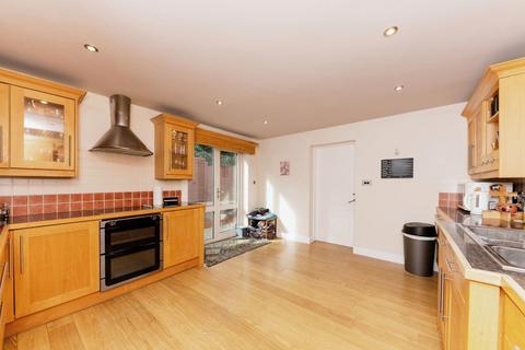 106 Brigg Road, Caistor, Market Rasen, LN7 6RX