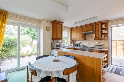 3 bedroom semi-detached house for sale, Hargrave Road, Solihull Lodge