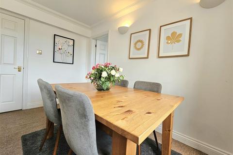 4 bedroom flat for sale, Sussex Mansions, Cornfield Terrace, Eastbourne BN21