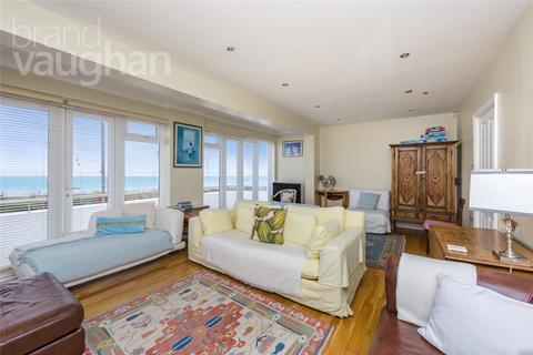 4 bedroom detached house to rent, Marine Drive, Rottingdean, Brighton, BN2