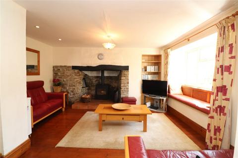 3 bedroom detached house to rent, Holsworthy, Cornwall