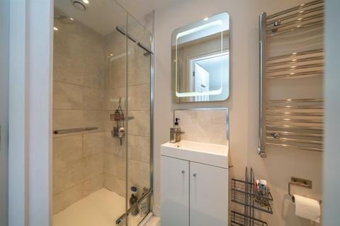33 Howards Drive, Hemel Hempstead, HP1 3NG