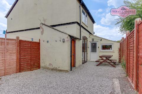 3 bedroom detached house for sale, King Street, Mold CH7