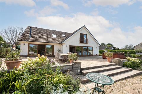 4 bedroom detached house for sale, Thorley, Isle of Wight