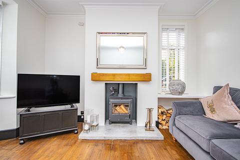 48 Heathfield Road, Uttoxeter, ST14 7JP