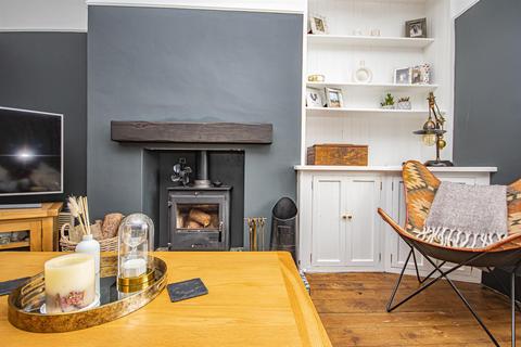 48 Heathfield Road, Uttoxeter, ST14 7JP