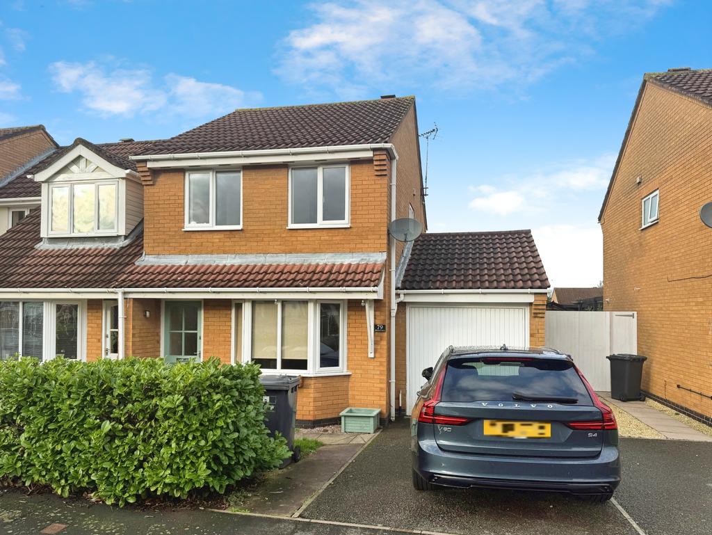 Windrush drive, hinckley