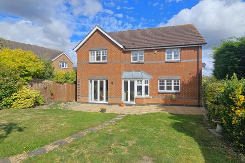 4 bedroom detached house to rent, Cory Gardens, Harpole, Northamptonshire NN7