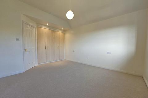 4 bedroom detached house to rent, Cory Gardens, Harpole, Northamptonshire NN7