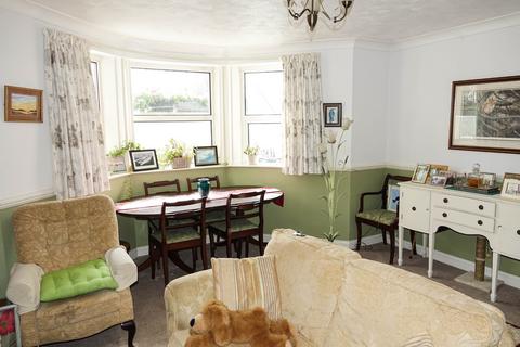 2 bedroom flat for sale, Lyndhurst Court, Bognor Regis