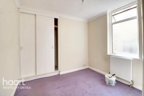 1 bedroom flat for sale, Grosvenor Road, Westcliff-On-Sea