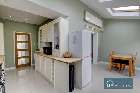 475 Binley Road, Binley, Coventry, CV3 2DF