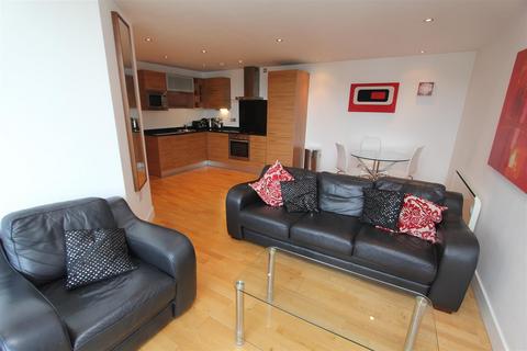 2 bedroom flat to rent, La Salle, Leeds Dock