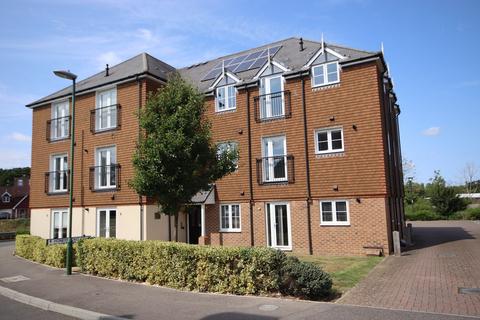 2 bedroom apartment for sale, Honeysuckle Drive, Billingshurst