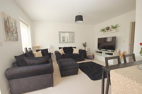 2 bedroom apartment for sale, Honeysuckle Drive, Billingshurst