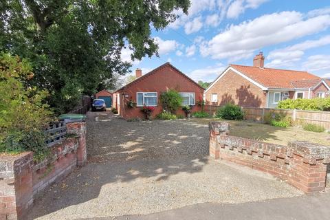 3 bedroom detached bungalow for sale, Mill Road, Ellingham, Bungay