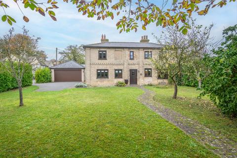 4 bedroom detached house for sale, Ducks Lane, Newmarket CB8