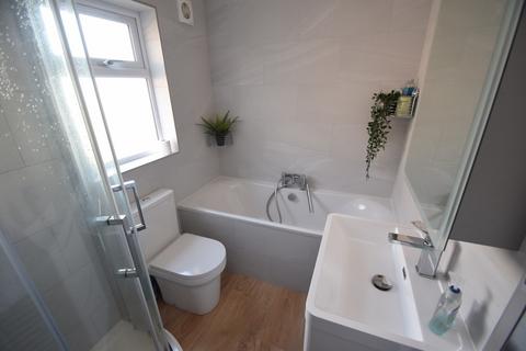 119 Avondale Road, Shipley, BD18 4QZ