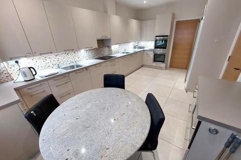 Apartment 2, Singleton Point, 28 Singleton Road, Salford, M7 4NN