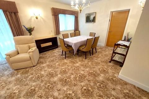 Apartment 2, Singleton Point, 28 Singleton Road, Salford, M7 4NN