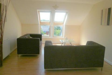 2 bedroom penthouse to rent, Nursery Avenue, Kilmarnock KA1