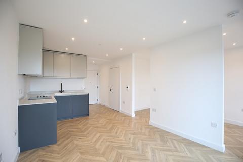 Studio to rent, Wheatfield Way, Kingston Upon Thames KT1