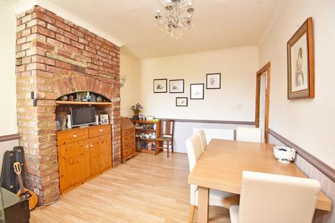 3 bedroom end of terrace house for sale, Pearl Street, Harrogate