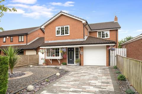 4 bedroom detached house for sale, The Spinney, Middleton St George