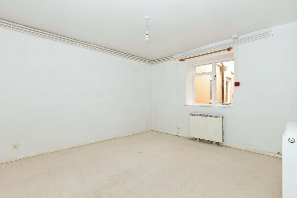 BF 4 Bedford Square 9.JPG