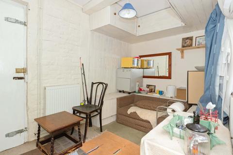 Flat 4, 5 Bedford Square, Brighton, BN1 2PN