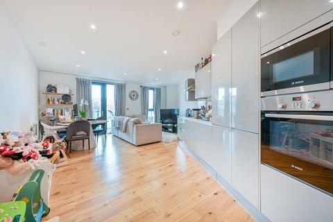 2 bedroom flat for sale, Gunnersbury Lane, Acton, London, W3