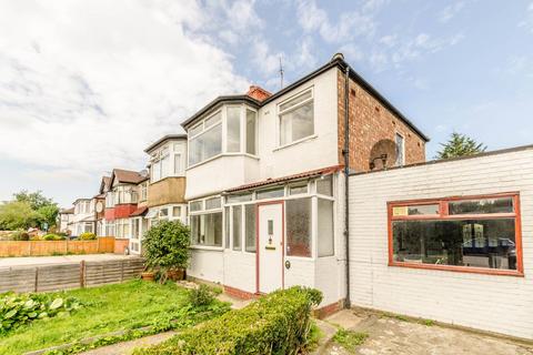 4 bedroom semi-detached house for sale, .Alperton Lane, Greenford, Perivale, Greenford, UB6