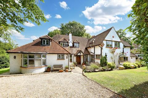 5 bedroom detached house for sale, North Park, Gerrards Cross, Buckinghamshire, SL9