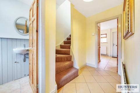 19 Ash Grove, Riccall, York, YO19 6NW