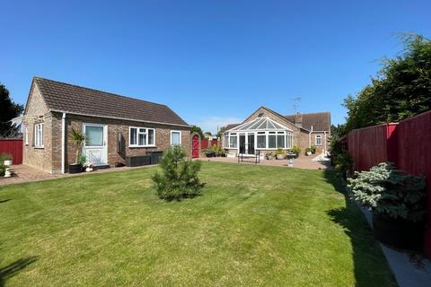 3 bedroom detached bungalow for sale, Church Gate, Gedney