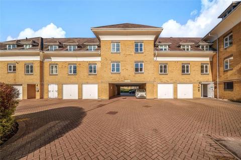 2 bedroom apartment to rent, Century Court, Woking GU21