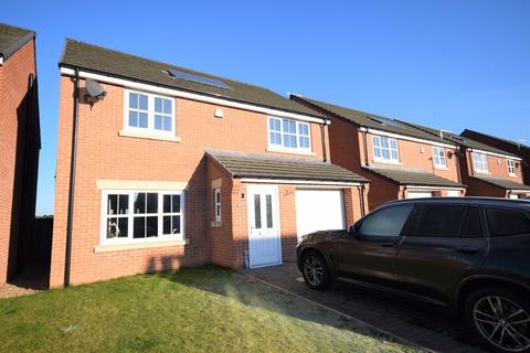 35 Blakewood Drive, Blaxton, Doncaster, DN9 3GX