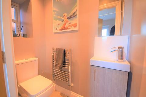 35 Blakewood Drive, Blaxton, Doncaster, DN9 3GX