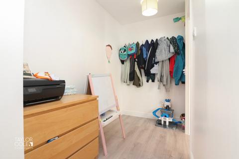26 Sorrel, Tamworth, B77 4HA